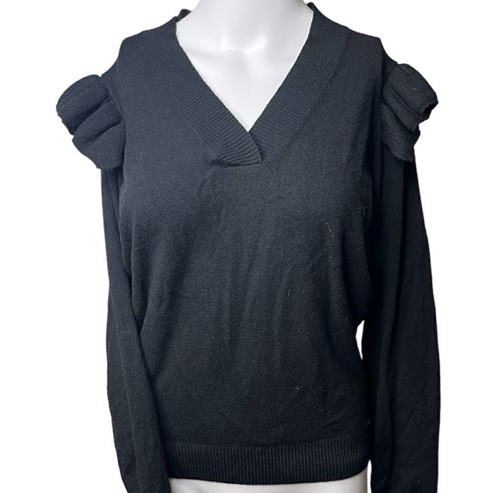 Truth by Republic Ruffle Shoulder V Neck Sweater Black Size Large